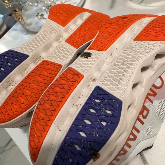 On Running Women's Running Shoes - White and Pink - Picture 8 of 10